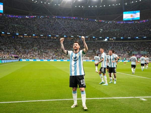 ವಿಶ್ವಕಪ್‌ನಲ್ಲಿ ಅತಿ ಹೆಚ್ಚು ಗೋಲು (5)