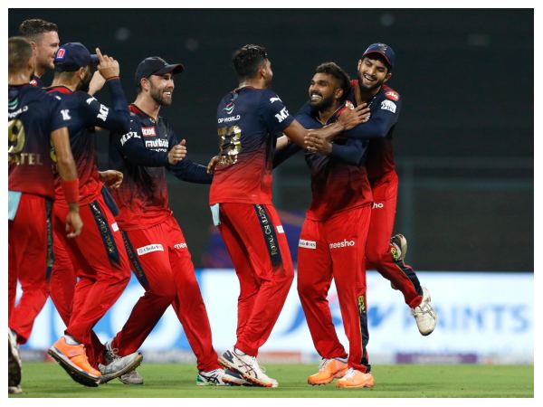 ಬೌಲಿಂಗ್ ಬಲಿಷ್ಠಗೊಳಿಸಬೇಕಿದೆ