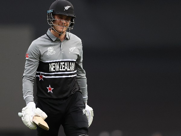 ಸ್ಫೋಟಕ್ ಬ್ಯಾಟರ್ ಫಿನ್ ಅಲೆನ್-ಡು ಪ್ಲೆಸಿಸ್