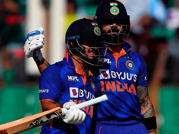 ಭಾರತದ ಪರ ವಿಶ್ವದಾಖಲೆಯ ಜೊತೆಯಾಟ