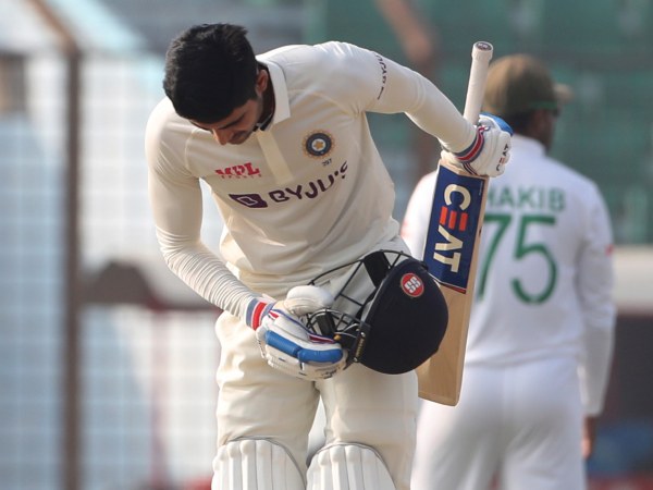 12ನೇ ಟೆಸ್ಟ್ ಪಂದ್ಯದಲ್ಲಿ ಚೊಚ್ಚಲ ಟೆಸ್ಟ್ ಶತಕ 