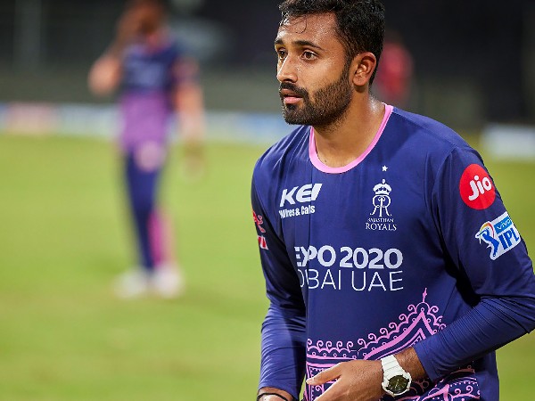 ಲೆಗ್ ಸ್ಪಿನ್ನರ್ ಶ್ರೇಯಸ್ ಗೋಪಾಲ್