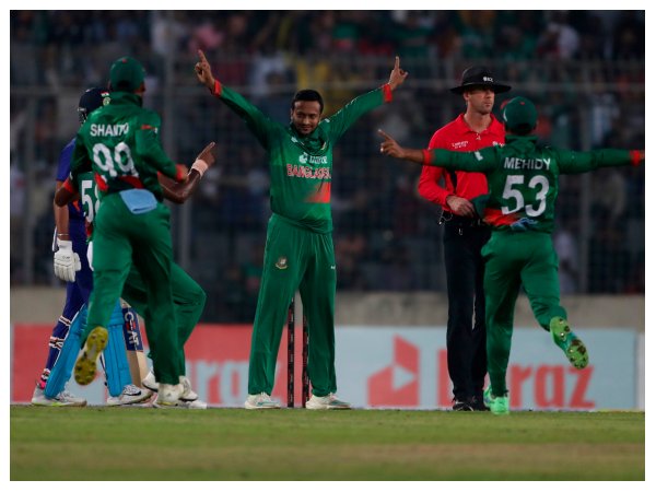 ವೈಟ್‌ವಾಶ್ ಮುಖಭಂಗದಿಂದ ತಪ್ಪಿಸಿಕೊಳ್ಳುತ್ತಾ ಭಾರತ