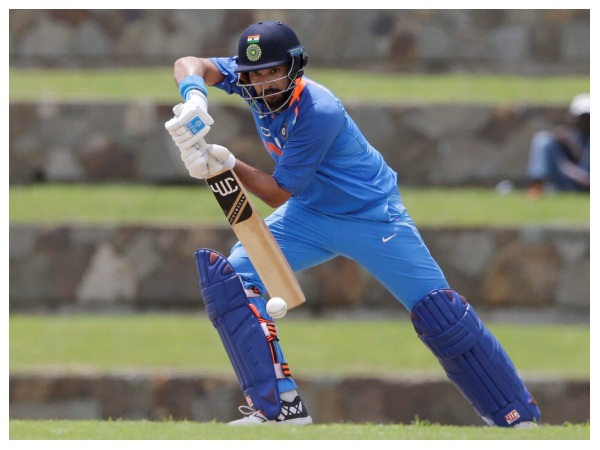 ODI ಮಾದರಿಯಲ್ಲಿ 5ನೇ ಕ್ರಮಾಂಕದಲ್ಲಿ ಅತಿ ಹೆಚ್ಚು ಶತಕ