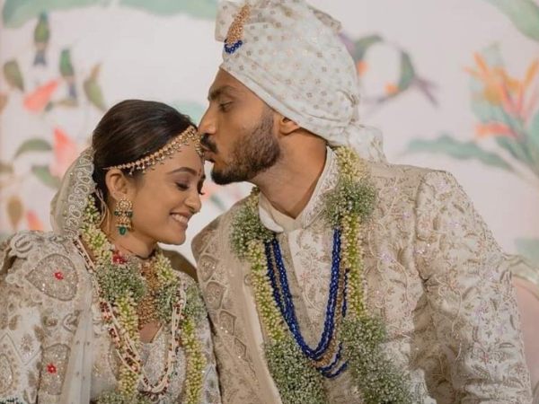 Indian Cricketer Axar Patel Married With Meha Patel; Photos Goes Viral