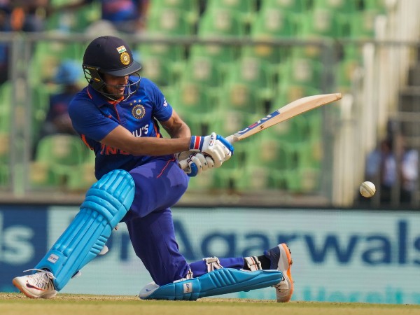 ಬ್ಯಾಟಿಂಗ್ ಮೇಲೆ ನಿಯಂತ್ರಣ