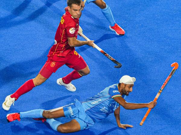 ಎರಡನೇ ಕ್ವಾರ್ಟರ್‌ನಲ್ಲಿ 2-0 ಮುನ್ನಡೆ