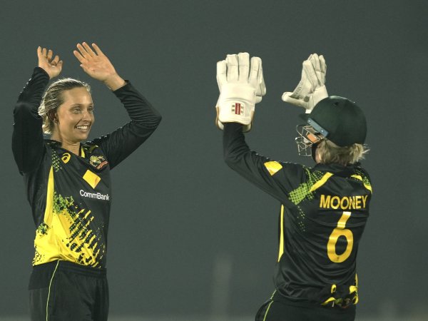 England Batter Harry Brook Won the ICC Player of the Month For December 2022