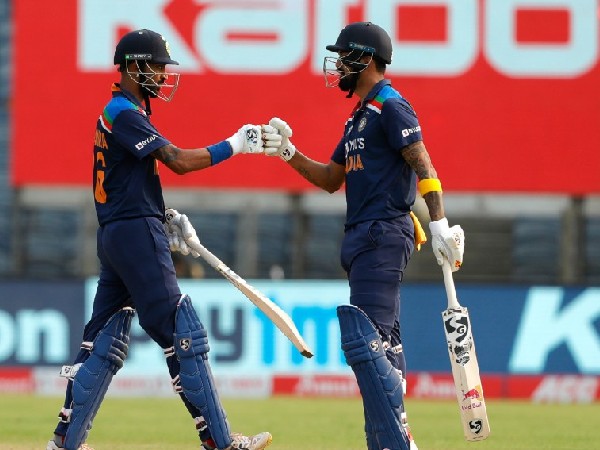  ಹಿರಿಯ ಆಟಗಾರರು ಹೊರಕ್ಕೆ 