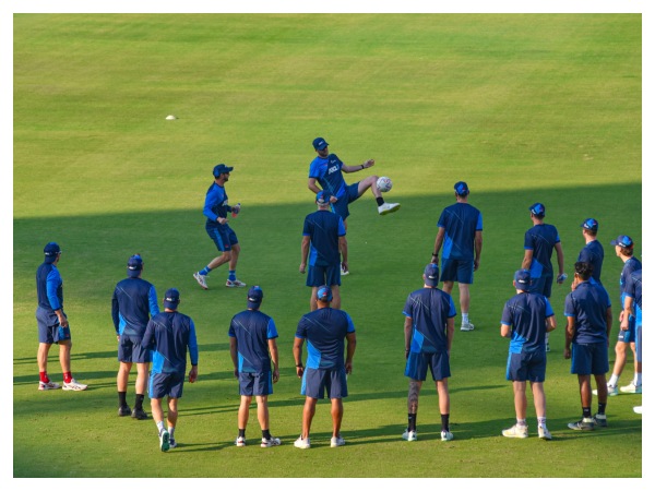 ಸಂಭಾವ್ಯ ಆಡುವ ಬಳಗ ಸಂಭಾವ್ಯ ಆಡುವ ಬಳಗ