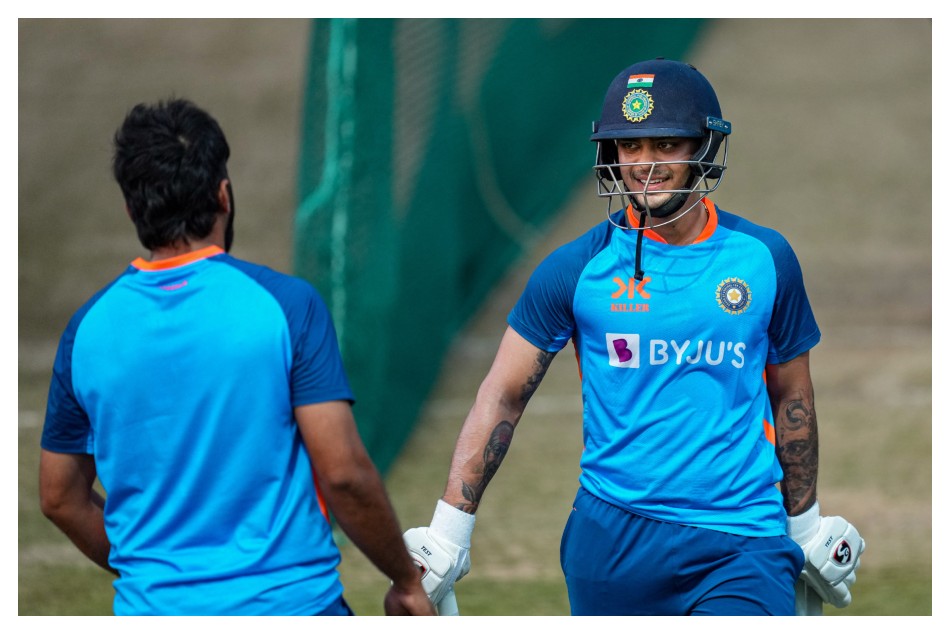 India vs New Zealand: Team India players practices in Raipur ahead of 2nd ODI India vs New Zealand: Team India players practices in Raipur ahead of 2nd ODI