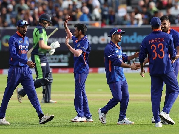 ಯುವ ಆಟಗಾರರು ಮುಂದೆ ಬರಬೇಕು