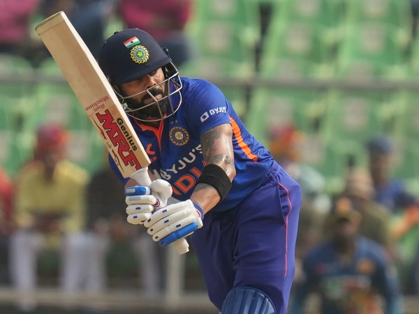 ಲಂಕನ್ನರ ವಿರುದ್ದ ವಿರಾಟ್ ಆಟ