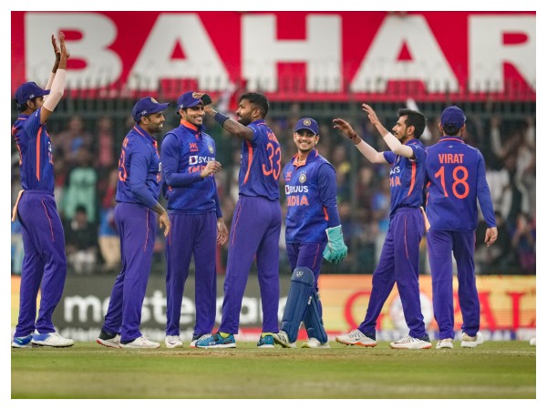 ಭಾರತವನ್ನು ಕುರಿತು ಮೈಕಲ್ ವಾನ್ ಟ್ವೀಟ್