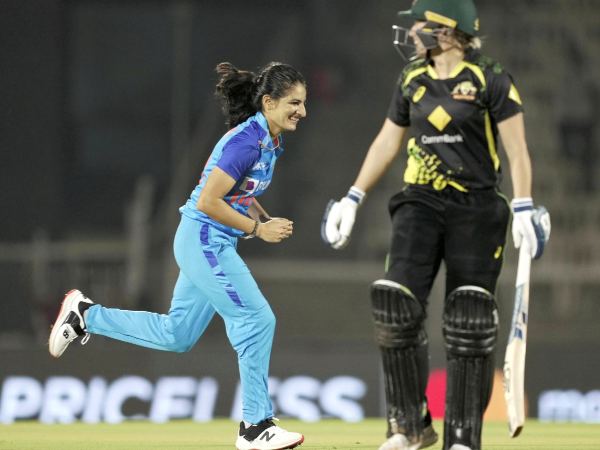 ಆಸ್ಟ್ರೇಲಿಯಾ ತಂಡದ ಬ್ಯಾಟಿಂಗ್ ಲೈನ್ಅಪ್ಗೆ ಕಂಟಕ ಆಸ್ಟ್ರೇಲಿಯಾ ತಂಡದ ಬ್ಯಾಟಿಂಗ್ ಲೈನ್ಅಪ್ಗೆ ಕಂಟಕ