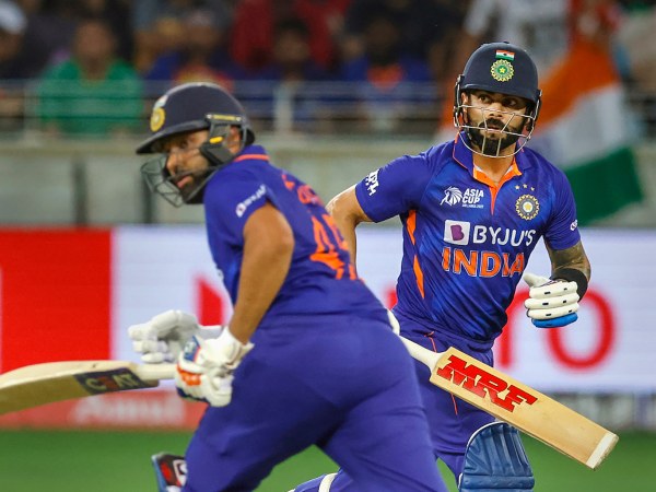 2007ರಲ್ಲಿ ಏಕದಿನ ಕ್ರಿಕೆಟ್ಗೆ ಪದಾರ್ಪಣೆ ಮಾಡಿದ ರೋಹಿತ್ ಶರ್ಮಾ 2007ರಲ್ಲಿ ಏಕದಿನ ಕ್ರಿಕೆಟ್ಗೆ ಪದಾರ್ಪಣೆ ಮಾಡಿದ ರೋಹಿತ್ ಶರ್ಮಾ