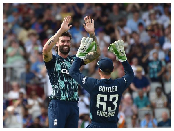 ಇಂಗ್ಲೆಂಡ್ ವೇಗಿ ರೀಸ್ ಟೋಪ್ಲೆ 