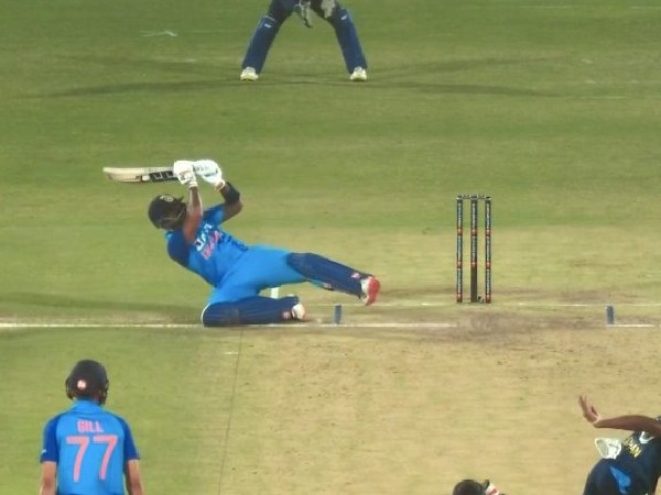 ಆತನ ಪದವನ್ನು ವರ್ಣಿಸಲಸಾಧ್ಯ