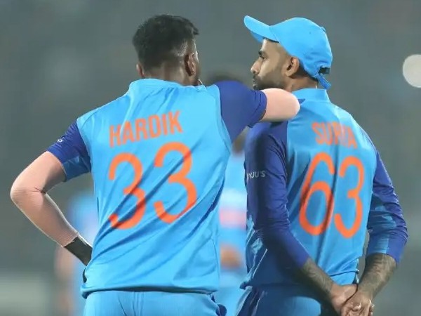 ಟಿ20 ಇನ್ನಿಂಗ್ಸ್‌ನಲ್ಲಿ ಅತಿ ಹೆಚ್ಚು ಸಿಕ್ಸರ್ 