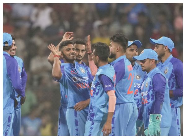 ಆಯ್ಕೆಯ ಮಾನದಂಡದ ಬಗ್ಗೆ ವೆಂಕಿ ಪ್ರಶ್ನೆ