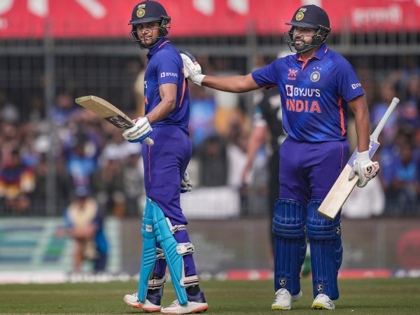 ಬಾಬರ್ ಅಜಂ ದಾಖಲೆ ಸರಗಟ್ಟಿದ ಶುಭ್ಮನ್ ಗಿಲ್