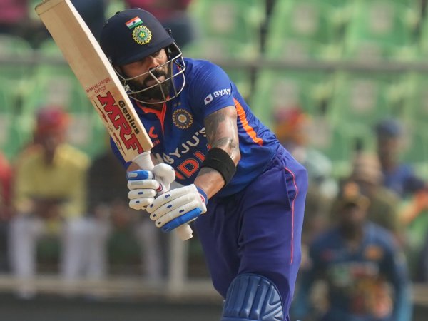 ದಾಖಲೆಗಳನ್ನು ಮುರಿಯುವುದನ್ನು ಮುಂದುವರೆಸಿದ ವಿರಾಟ್ ಕೊಹ್ಲಿ