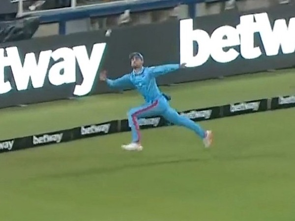 ಪ್ರೇಕ್ಷಕರ ಗ್ಯಾಲರಿಯಲ್ಲಿದ್ದರೆ 43 ಲಕ್ಷ ರುಪಾಯಿ