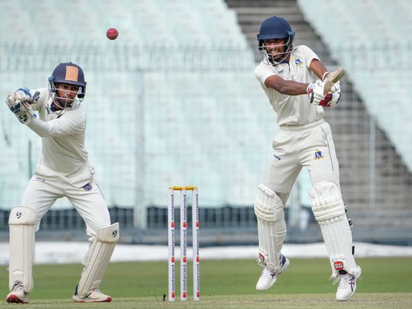 Rnji Trpohy : Bengal Defeated Jharkhand By 9 Wickets To Enter Semi Final