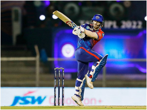 IPL 2023: David Warner Is Set To Lead Delhi Capitals In Ipl 2023, With Axar Patel As His Vice-captain