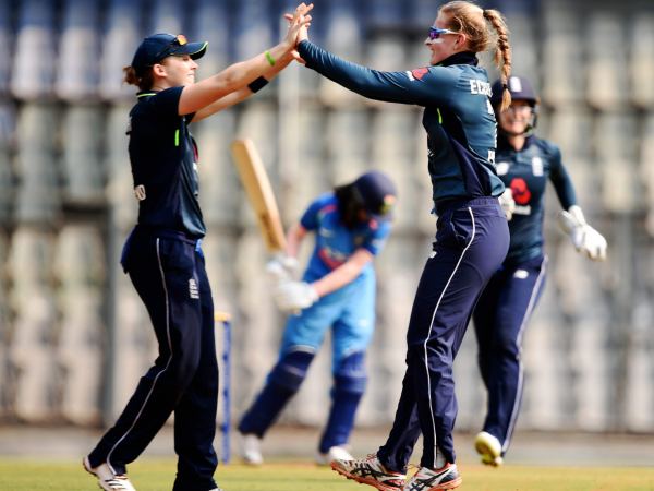 ಬೌಲರ್‌ಗಳ ವಿಭಾಗದಲ್ಲಿ ಅಗ್ರಸ್ಥಾನದಲ್ಲಿರುವ ಸೋಫಿ ಎಕ್ಲೆಸ್ಟೋನ್