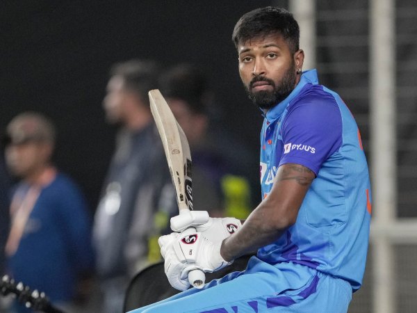 ಹಾರ್ದಿಕ್ ಪಾಂಡ್ಯ 17 ಎಸೆತಗಳಲ್ಲಿ 30 ರನ್ 