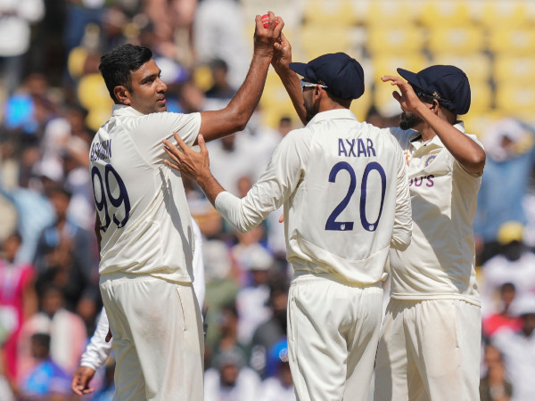 ಭಾರತ ಮತ್ತು ಆಸ್ಟ್ರೇಲಿಯಾ ತಂಡಗಳ ಆಡುವ 11ರ ಬಳಗ