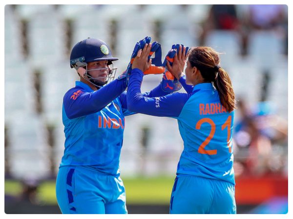 ಸ್ಪಿನ್ನರ್‌ಗಳ ಅಸ್ಥಿರ ಪ್ರದರ್ಶನ