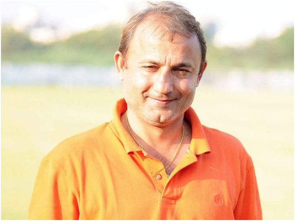 ವಿಕೆಟ್ ಕೀಪರ್ ನಯನ್ ಮೊಂಗಿಯಾ 