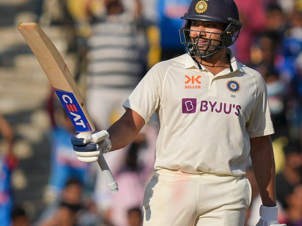 15 ಬೌಂಡರಿ ಮತ್ತು 2 ಸಿಕ್ಸರ್‌ಗಳ ನೆರವಿನಿಂದ 120 ರನ್ 