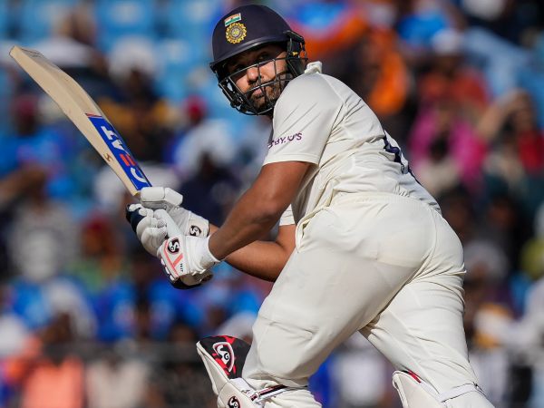 ಎಲ್ಲಾ ಸ್ವರೂಪದಲ್ಲಿ ಶತಕ ಬಾರಿಸಿದ ಭಾರತದ ಮೊದಲ ನಾಯಕ