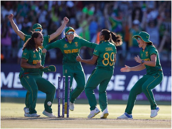 Womens T20 WC: South Africa Scripted History By Defeating England And Entering The Final 