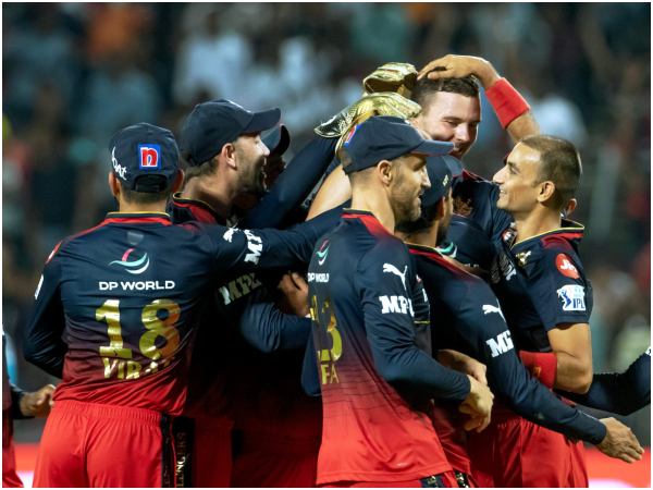 Virat Kohlis Tough Transition: From Captain to Player, Instincts Still Kick In