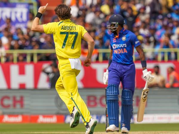 IND vs AUS: Australia Beat India By 10 Wickets In 2nd ODI Match 