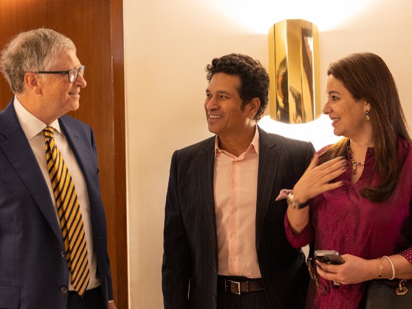 Cricket Legend Sachin Tendulkar Meets Bill Gates In Mumbai; Take A Look Fans Reaction