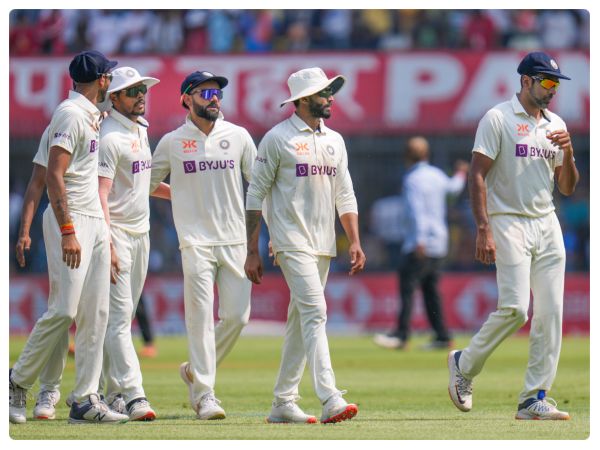 ಕೆಳ ಕ್ರಮಾಂಕದಲ್ಲಿ ಅಕ್ಷರ್ ಬ್ಯಾಟಿಂಗ್