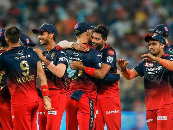 IPL 2023: ರಾಯಲ್ ಚಾಲೆಂಜರ್ಸ್ ಬೆಂಗಳೂರು ಪೂರ್ಣ ತಂಡ IPL 2023: ರಾಯಲ್ ಚಾಲೆಂಜರ್ಸ್ ಬೆಂಗಳೂರು ಪೂರ್ಣ ತಂಡ