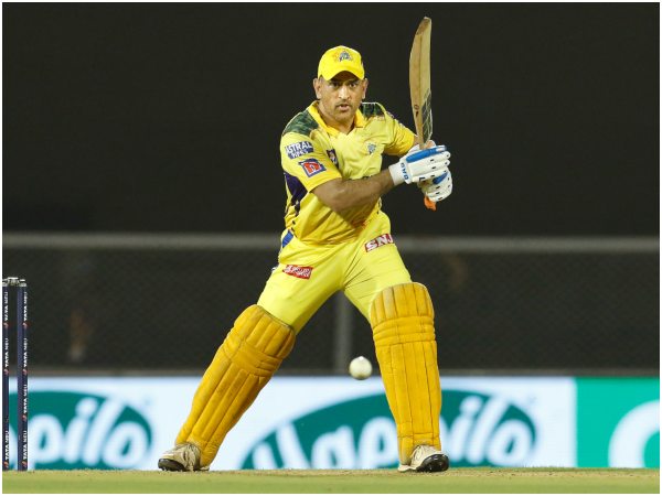 IPL 2023: Concerns over MS Dhonis Fitness As He Limps During Practice Ahead Of Gujarat Giants Clash