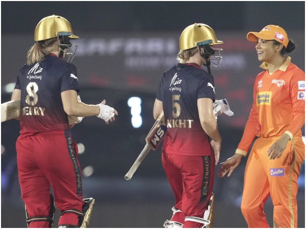 ಆರ್​​ಸಿಬಿ ತಂಡಕ್ಕೆ ಸುಲಭ ಗೆಲುವು