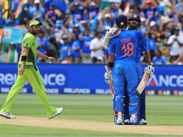 Former Pakistan Captain Shahid Afridi Claim An Indian Threatened Pakistan Team