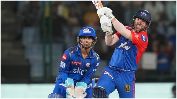 Axar Patel & David Warner