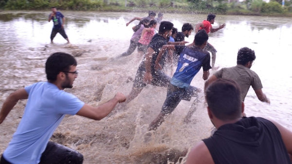 Davanagere: JJM Medical Students Celebrated By Playing Rural Sports