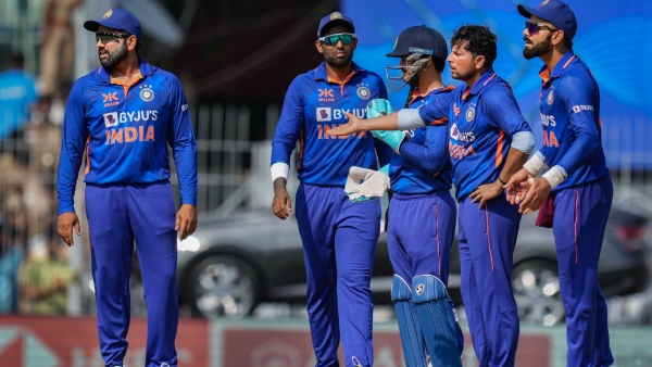  Sunil Gavaskar Offers Candid Perspective on Rohit Sharmas Leadership