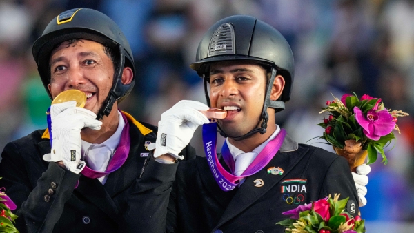 Asian Games 2023: Anush Agarwalla Wins Bronze Medal in Equestrian dressage