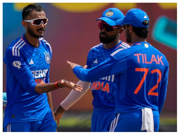 India vs Sri Lanka: Team India make one change in sqaud Axar Patel in playig XI